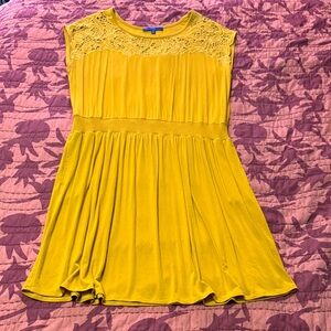 Apt. 9 Yellow Lace Accent dress